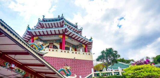 Outside view from Cebu Taoist Temple