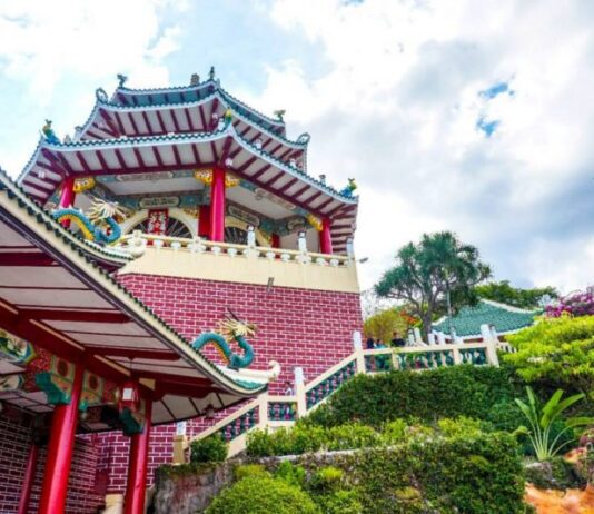 Outside view from Cebu Taoist Temple