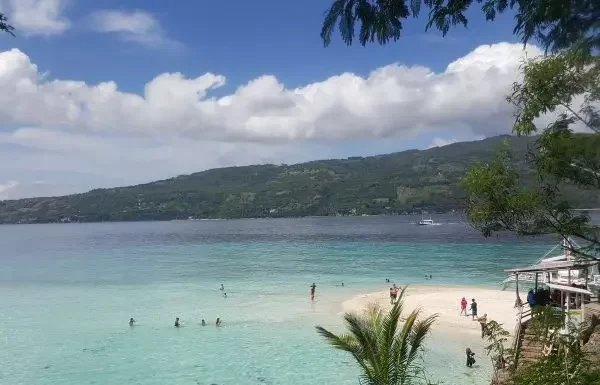 Beautiful Beach in Sumilon