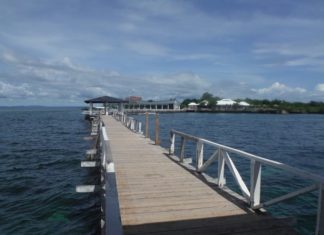 Beautiful Entry Way to Gilutongan Island