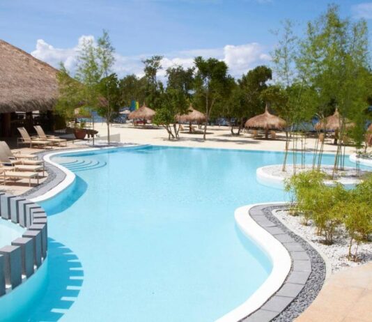 Bluewater Panglao Beach Resort