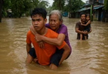 15-year-old boy rescuing people during the Cebu flood, Typhoon Tino